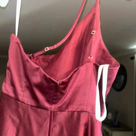 Formal Dress size 12 - Picture 4 of 9